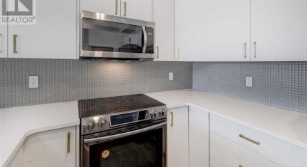 Residential - Condo/Apartment - Calgary, Canada - Canada