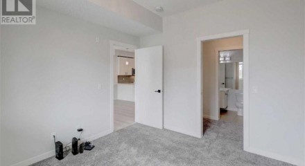 Residential - Condo/Apartment - Calgary, Canada - Canada