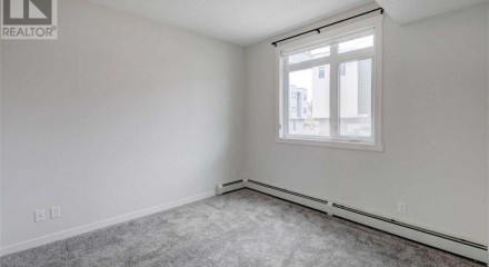 Residential - Condo/Apartment - Calgary, Canada - Canada
