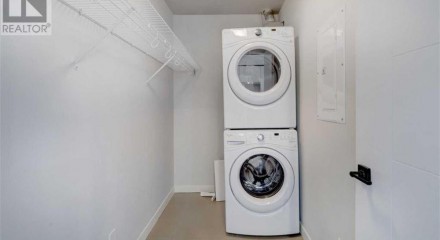 Residential - Condo/Apartment - Calgary, Canada - Canada