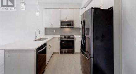 Residential - Condo/Apartment - Calgary, Canada - Canada