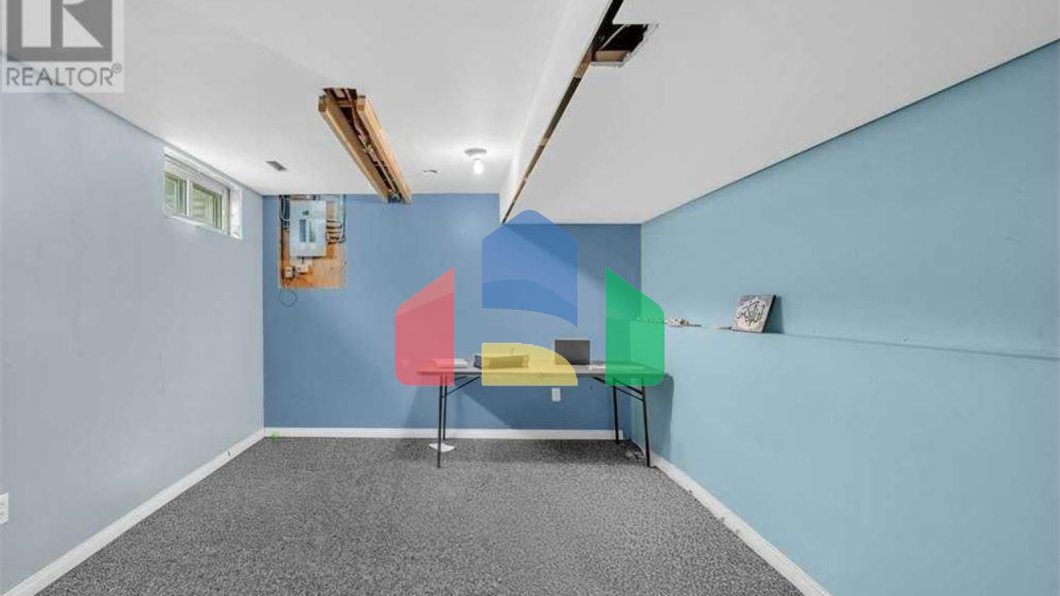 Residential - Townhouse - Calgary, Canada - Canada