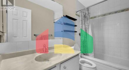 Residential - Townhouse - Calgary, Canada - Canada