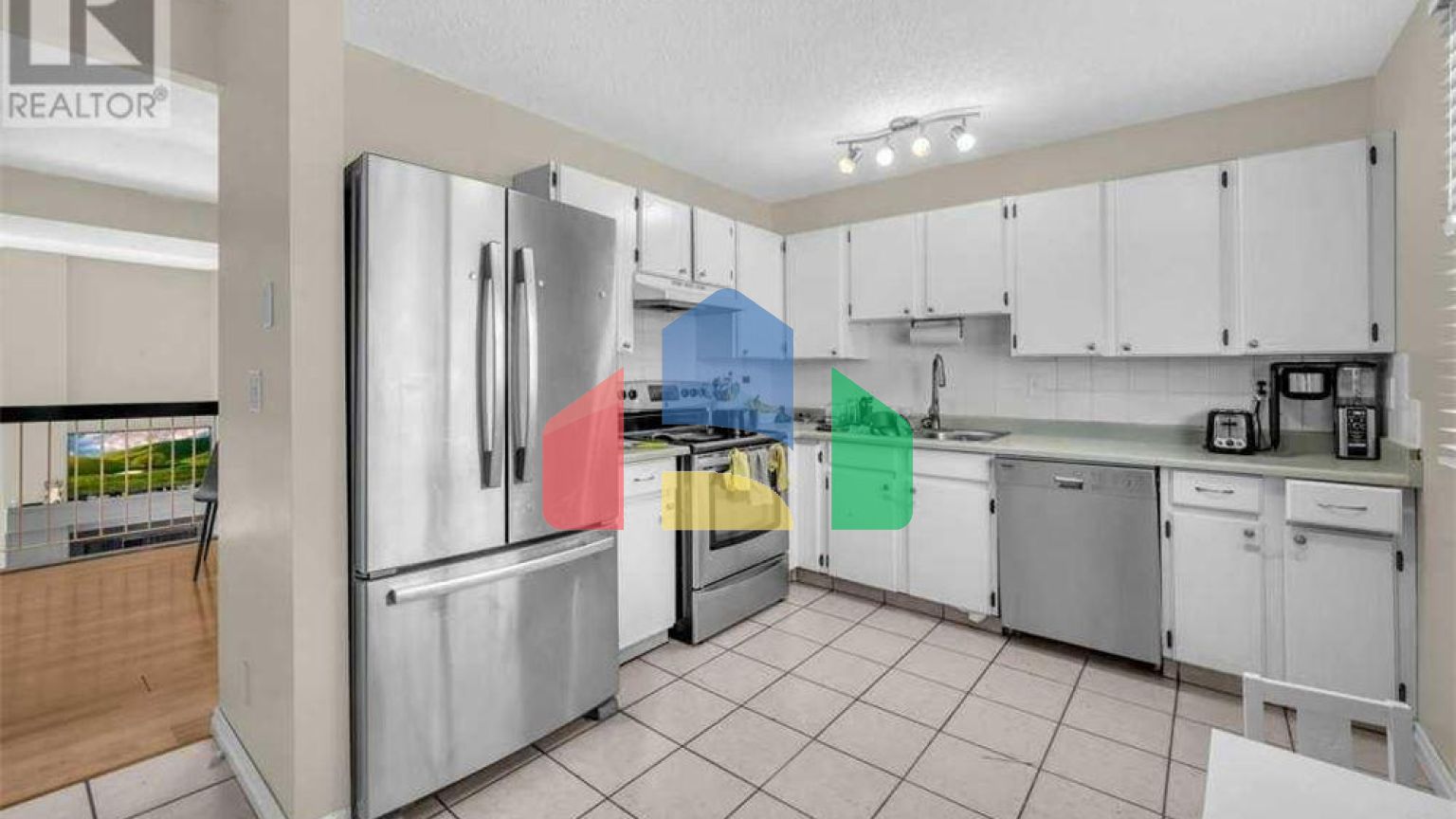 Residential - Townhouse - Calgary, Canada - Canada