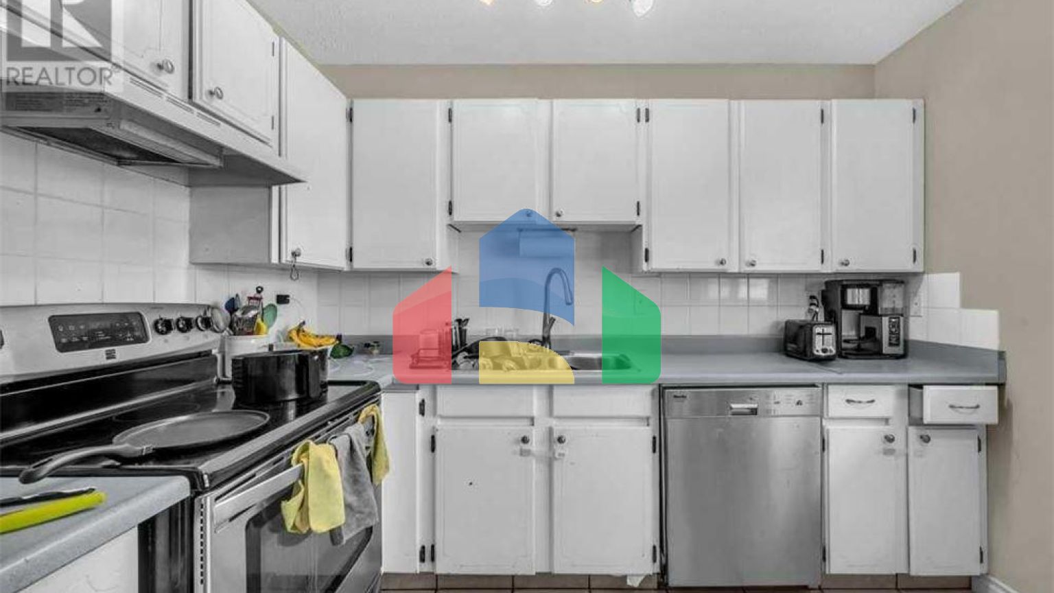 Residential - Townhouse - Calgary, Canada - Canada