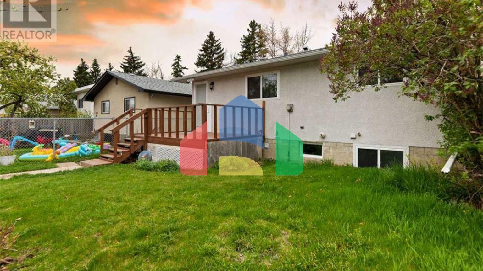 Residential - Single Family Home - Calgary, Canada - Canada