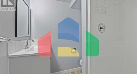 Residential - Single Family Home - Calgary, Canada - Canada