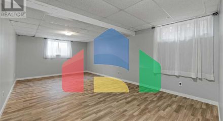 Residential - Single Family Home - Calgary, Canada - Canada