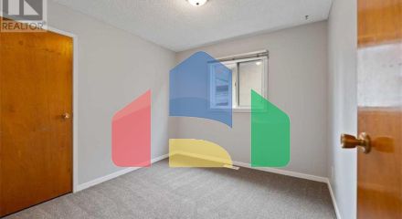 Residential - Single Family Home - Calgary, Canada - Canada