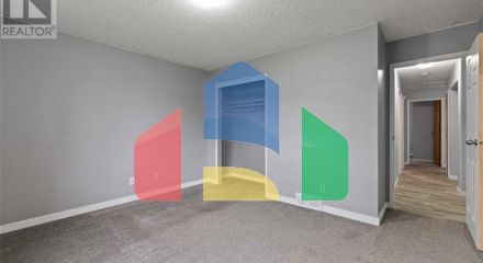 Residential - Single Family Home - Calgary, Canada - Canada