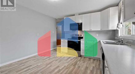 Residential - Single Family Home - Calgary, Canada - Canada