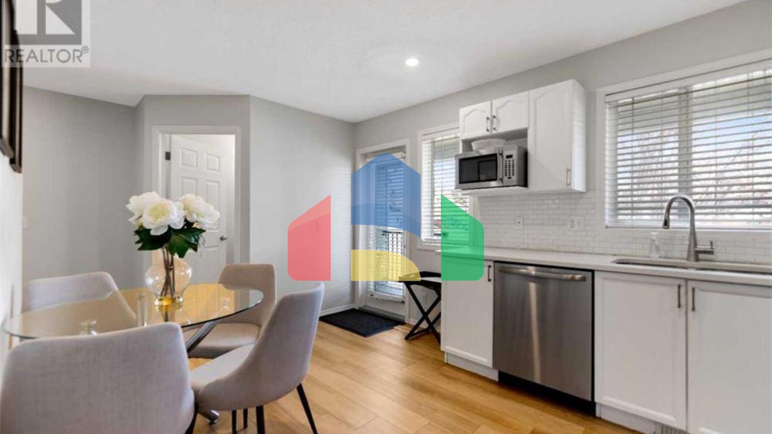 Residential - Condo/Apartment - Calgary, Canada - Canada