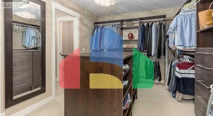 Residential - Single Family Home - Calgary, Canada - Canada