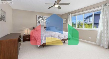 Residential - Single Family Home - Calgary, Canada - Canada