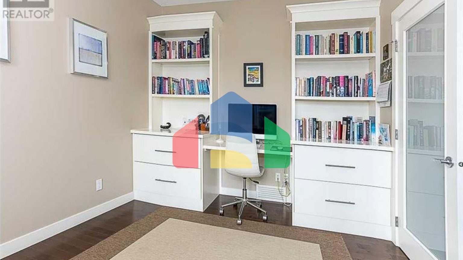 Residential - Single Family Home - Calgary, Canada - Canada