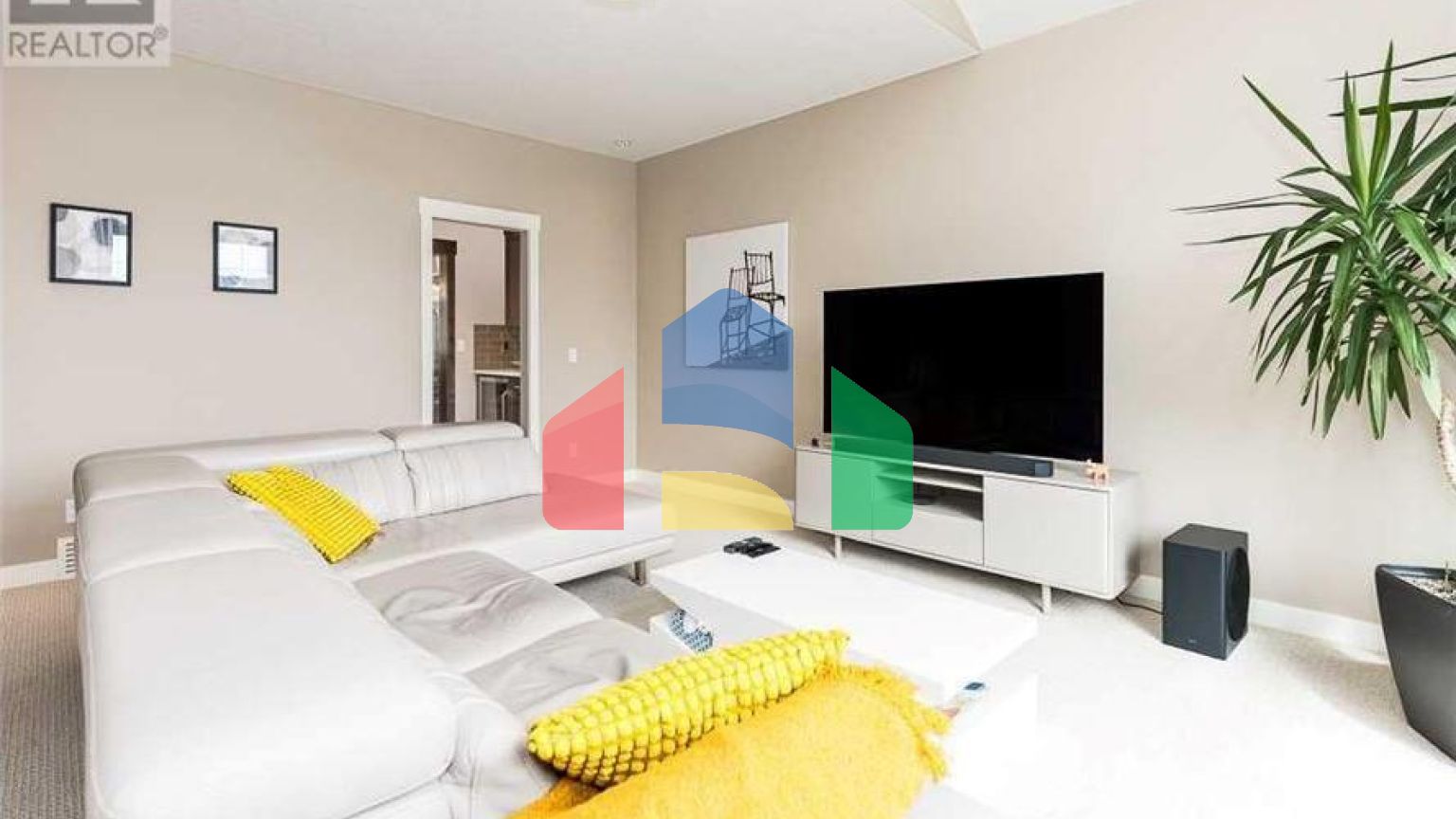 Residential - Single Family Home - Calgary, Canada - Canada