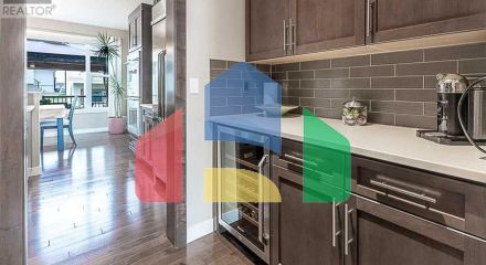 Residential - Single Family Home - Calgary, Canada - Canada