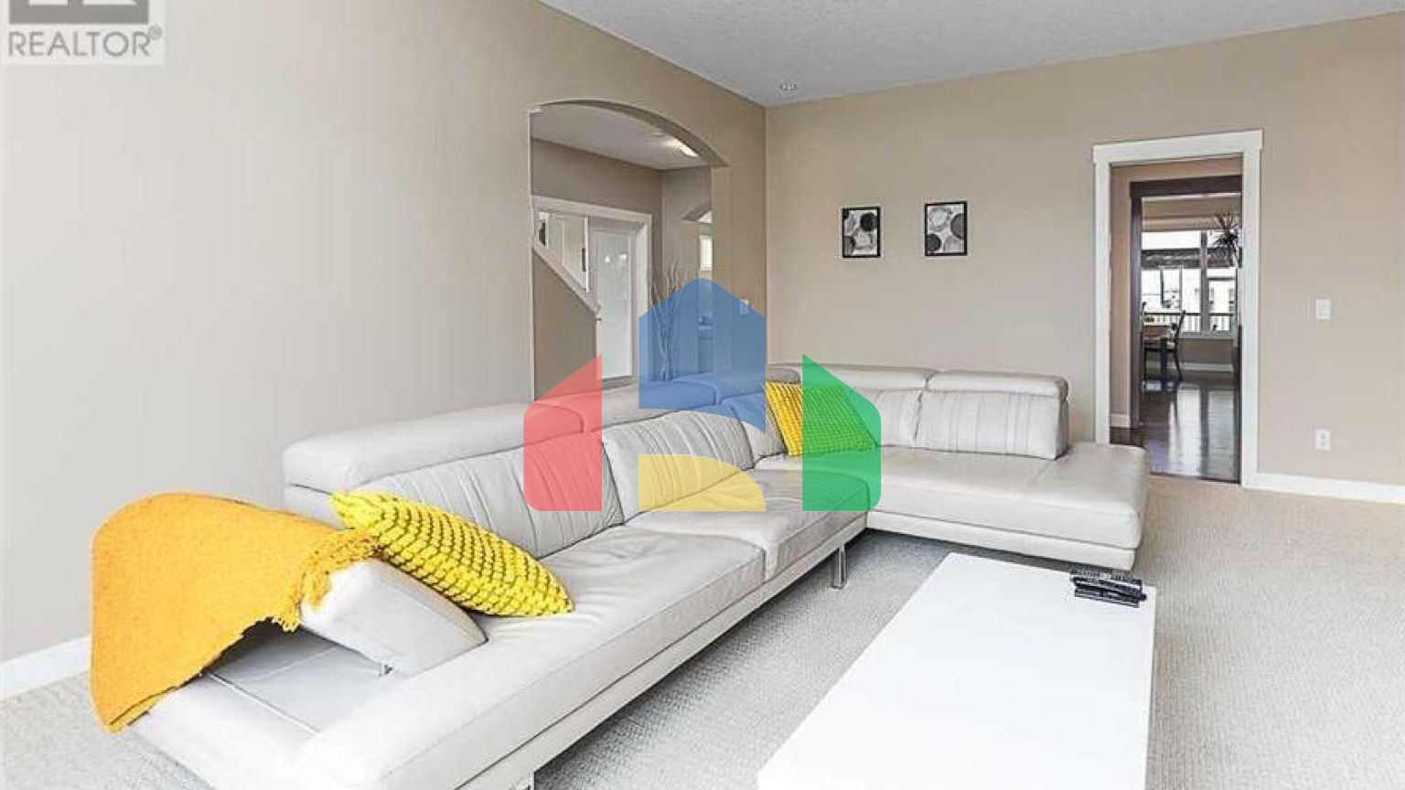 Residential - Single Family Home - Calgary, Canada - Canada