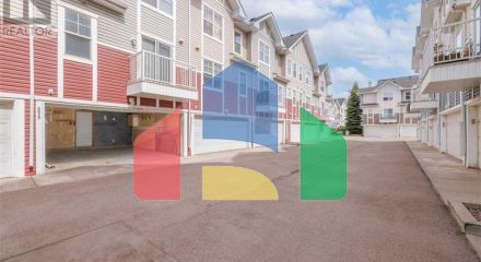 Residential - Townhouse - Calgary, Canada - Canada