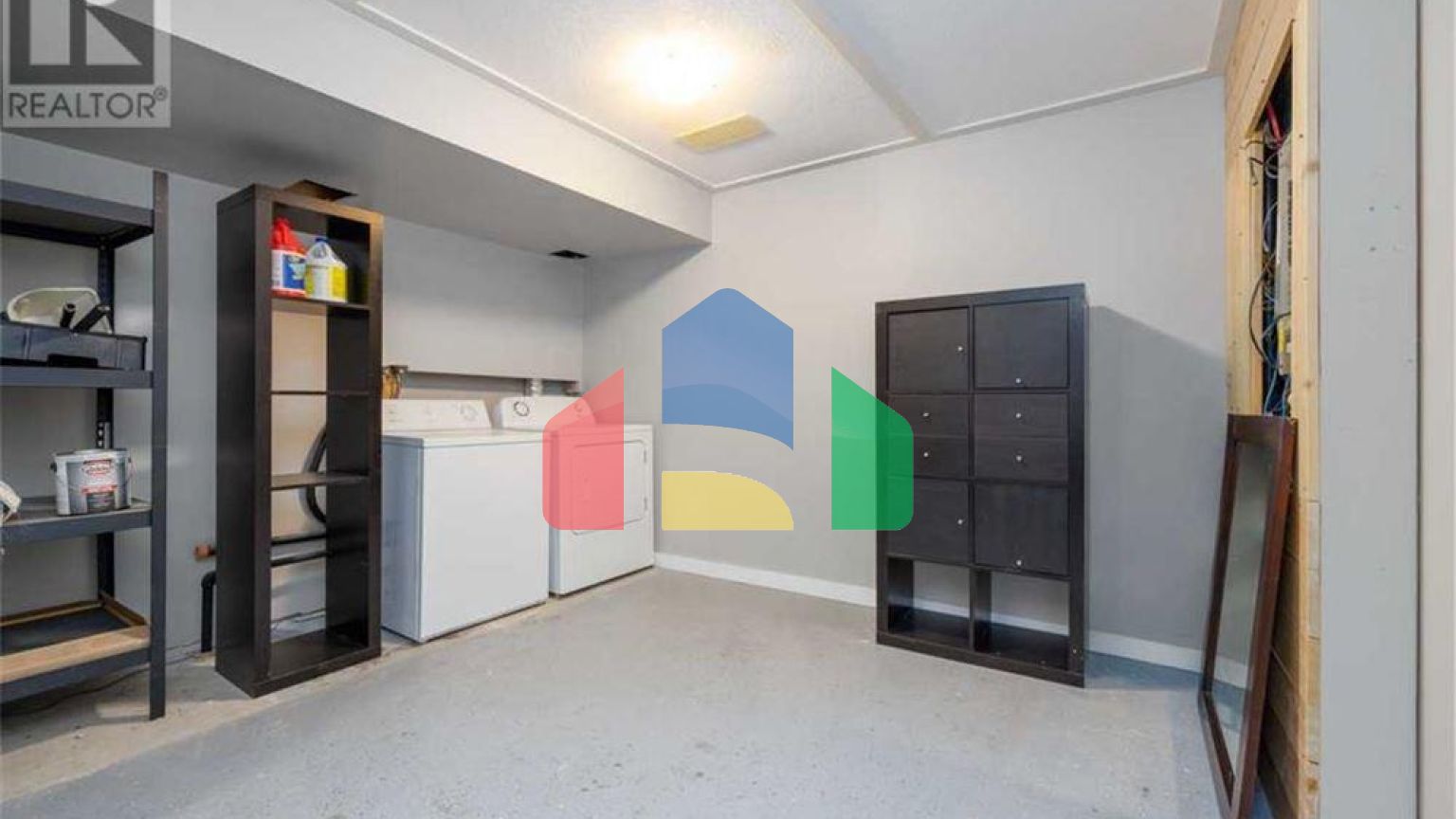 Residential - Townhouse - Calgary, Canada - Canada