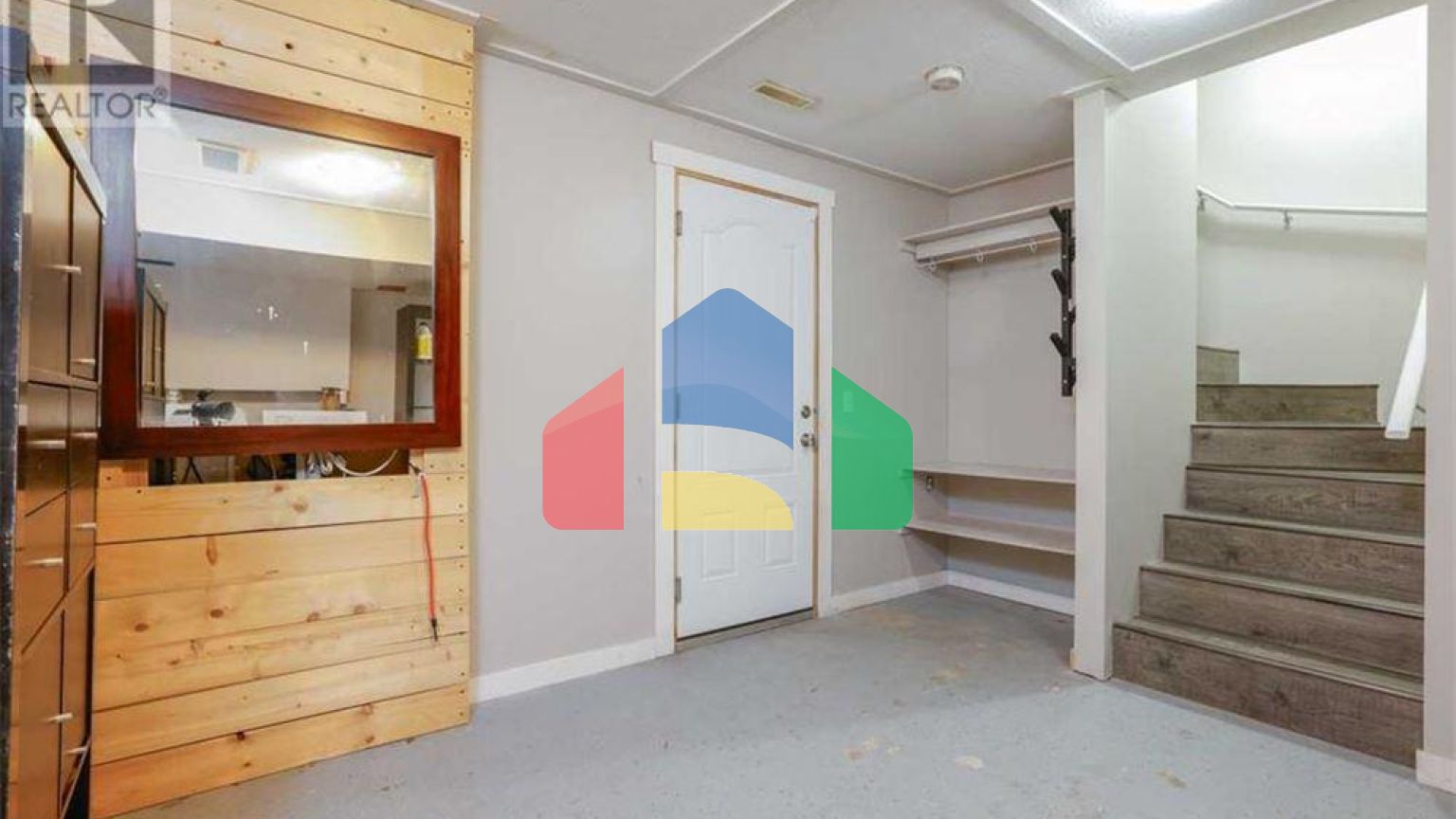 Residential - Townhouse - Calgary, Canada - Canada