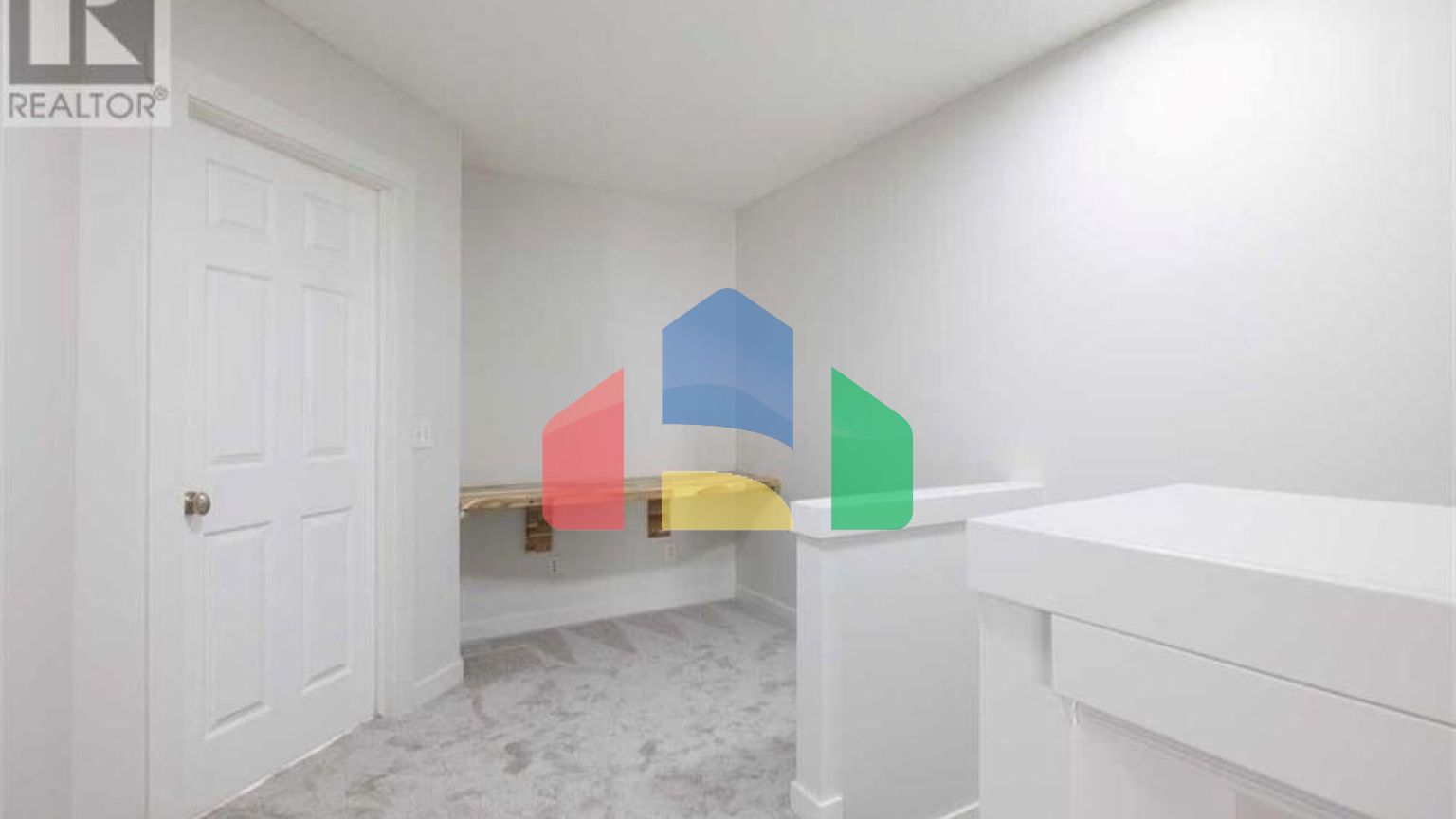 Residential - Townhouse - Calgary, Canada - Canada