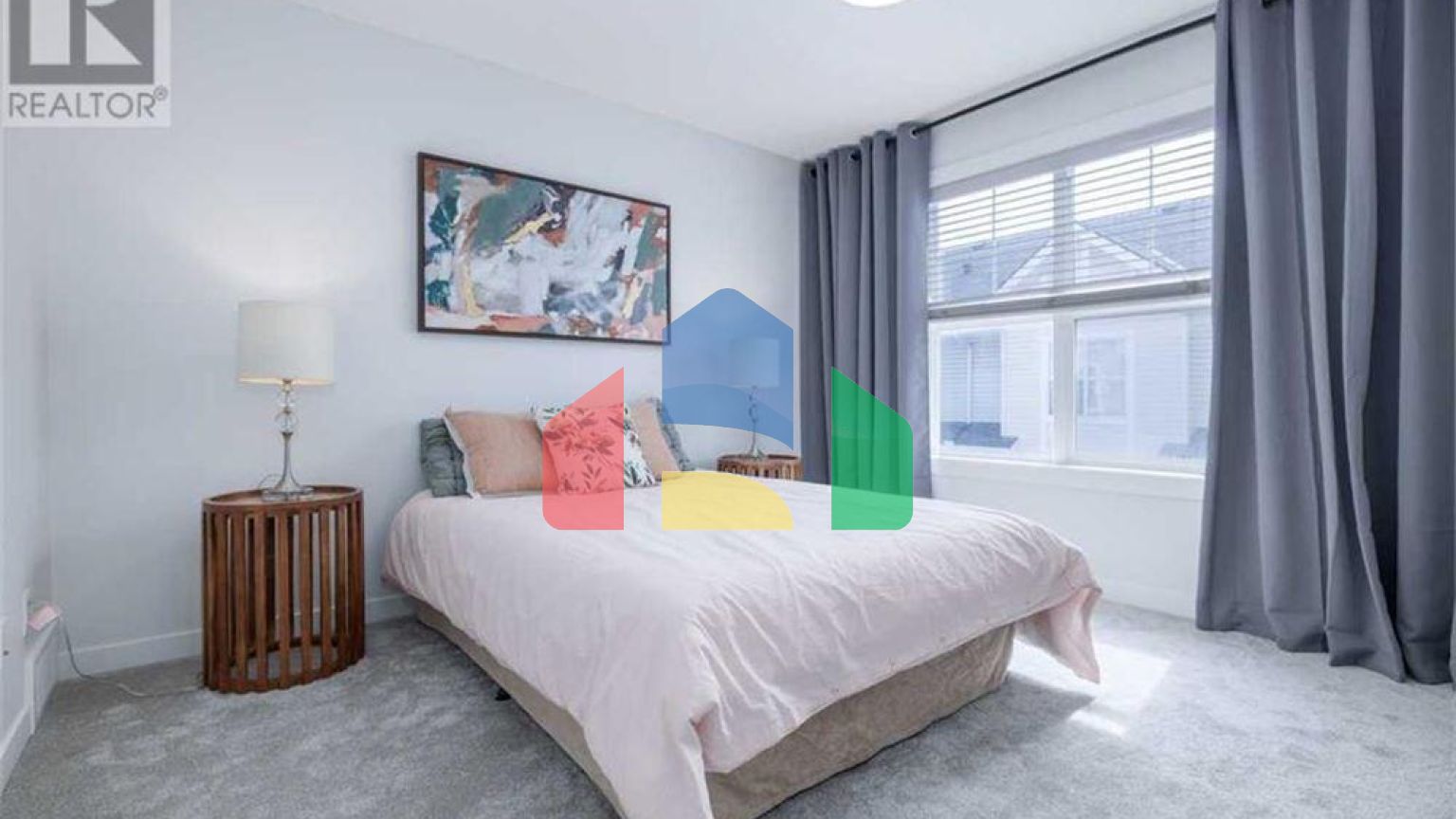 Residential - Townhouse - Calgary, Canada - Canada