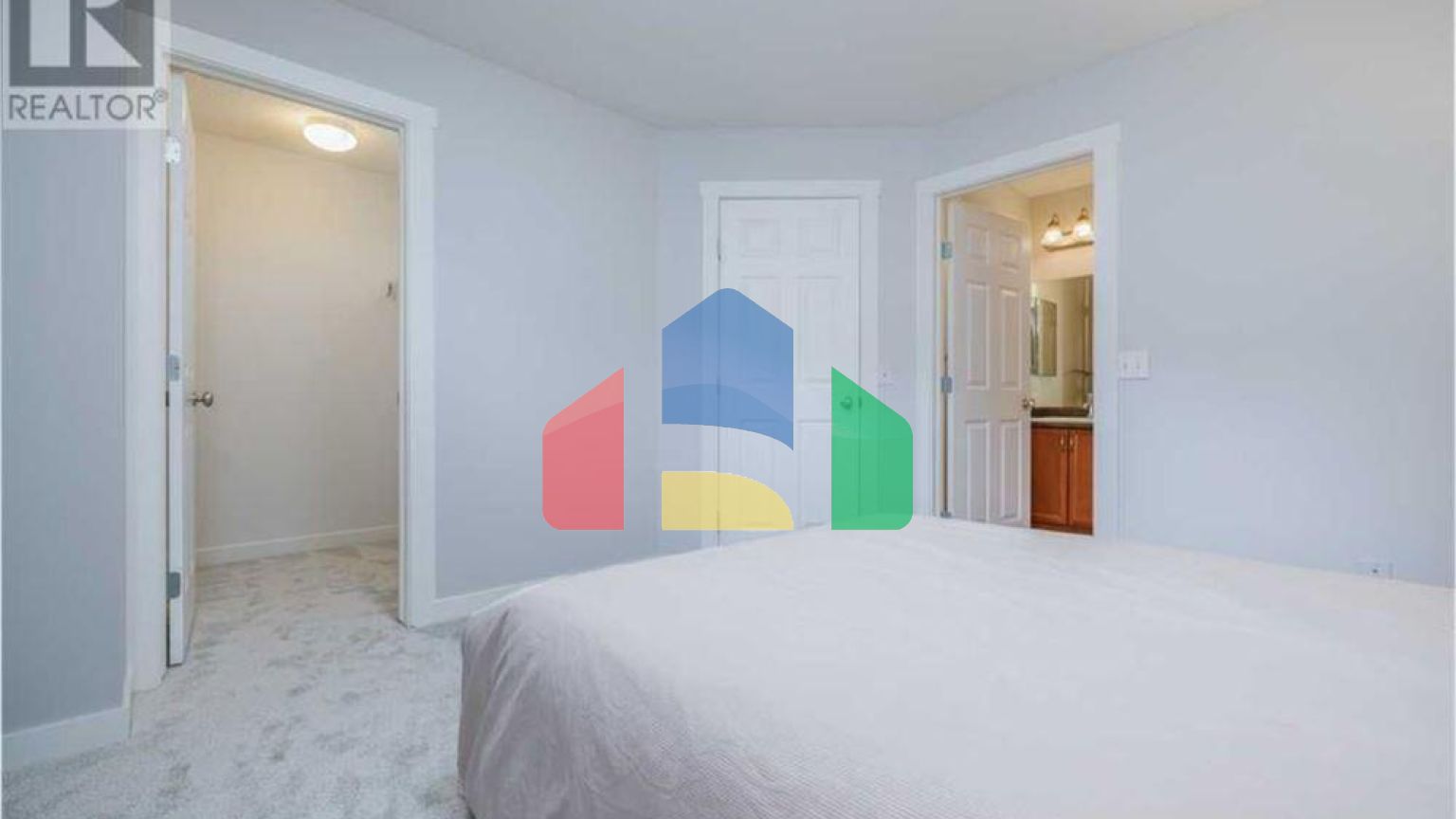 Residential - Townhouse - Calgary, Canada - Canada