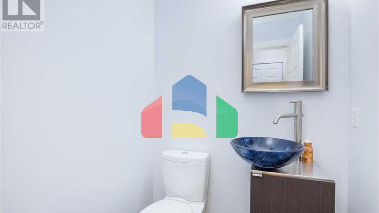 Residential - Townhouse - Calgary, Canada - Canada