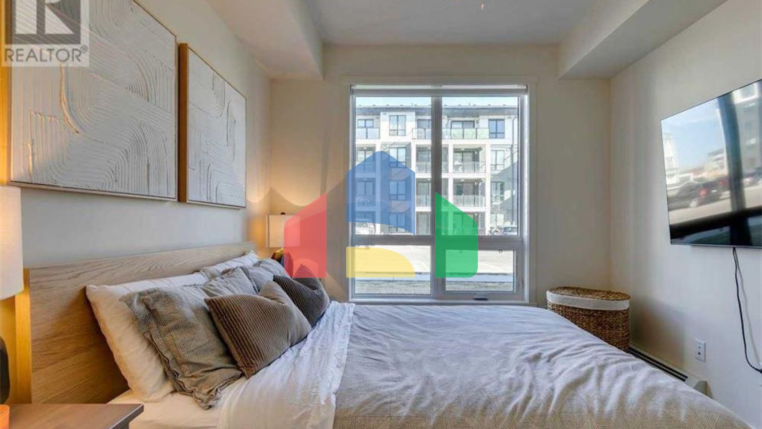 Residential - Condo/Apartment - Calgary, Canada - Canada