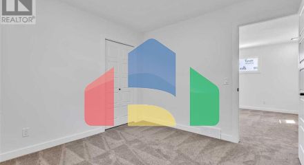 Residential - Single Family Home - Calgary, Canada - Canada