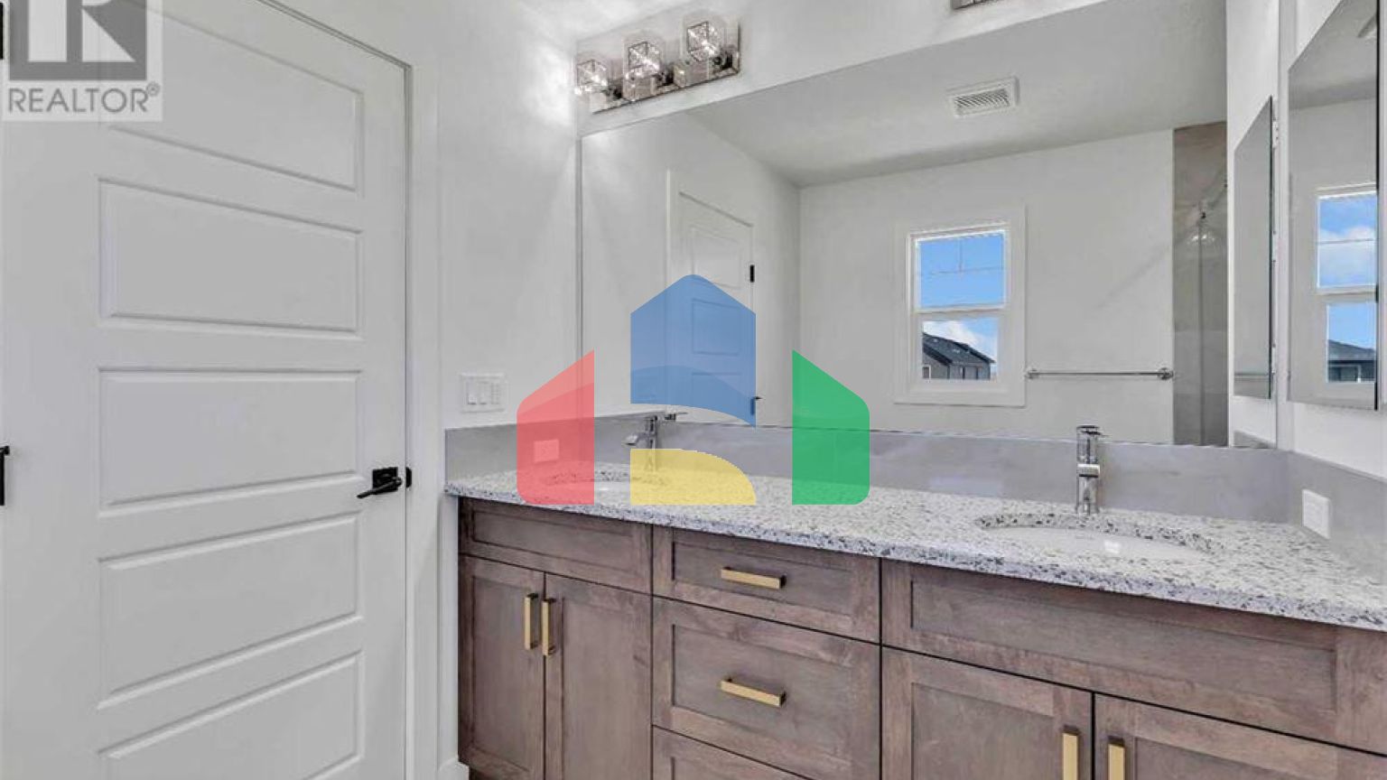 Residential - Single Family Home - Calgary, Canada - Canada