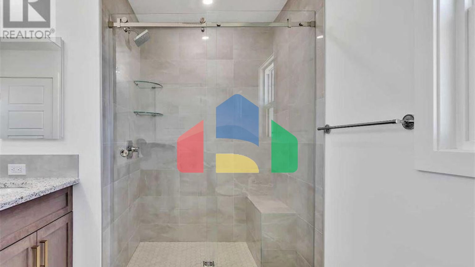 Residential - Single Family Home - Calgary, Canada - Canada