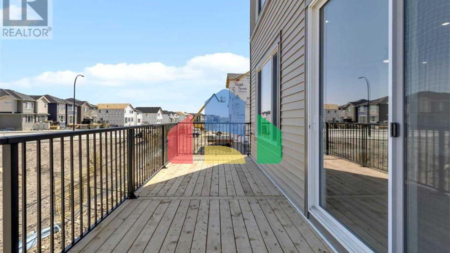 Residential - Single Family Home - Calgary, Canada - Canada