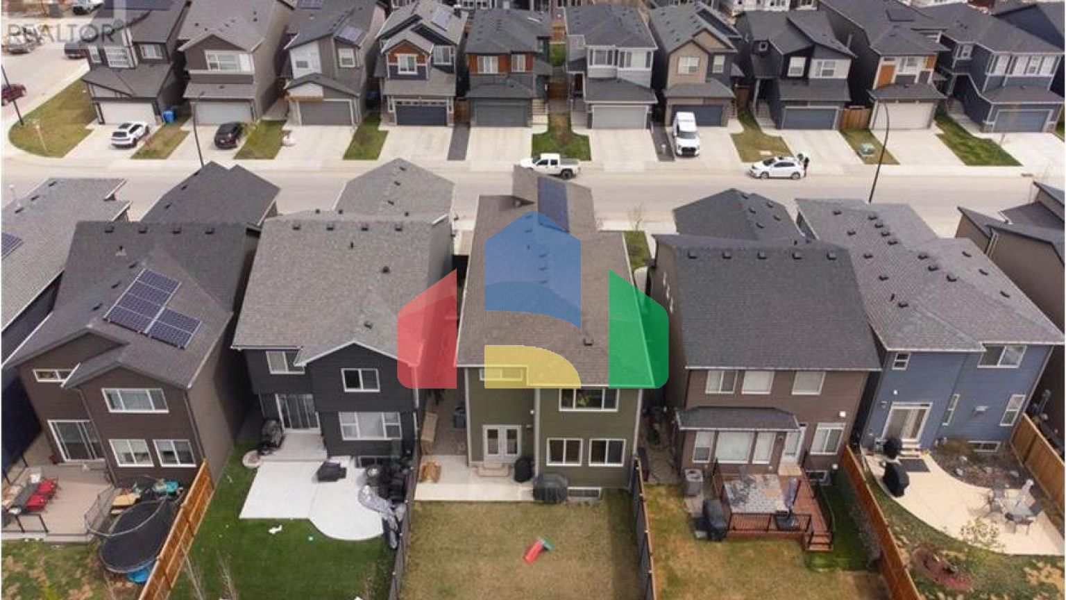 Residential - Single Family Home - Calgary, Canada - Canada