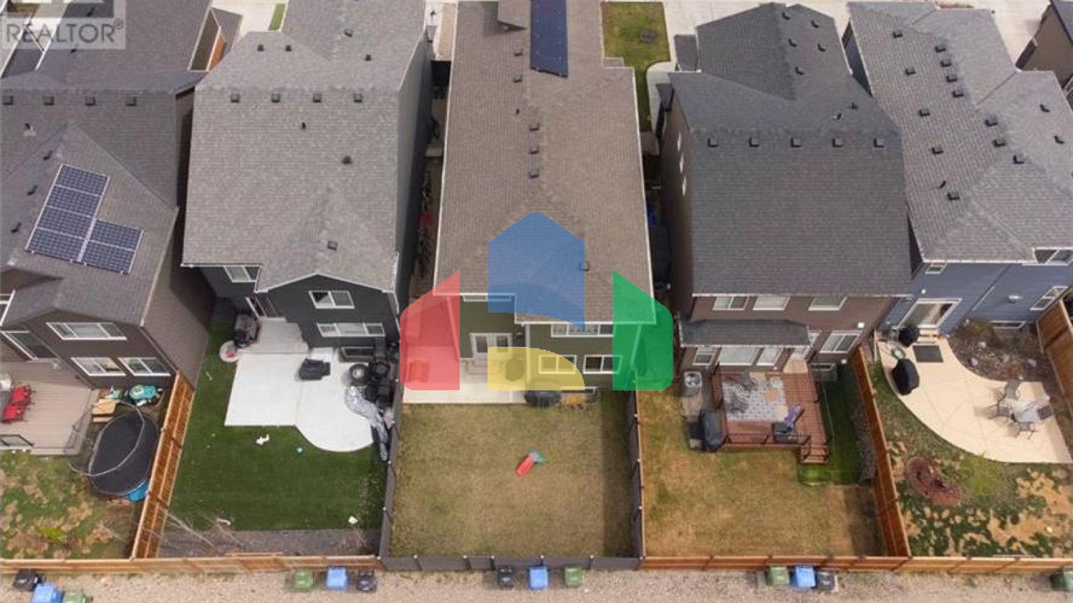 Residential - Single Family Home - Calgary, Canada - Canada