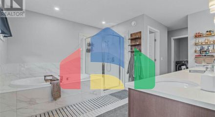 Residential - Single Family Home - Calgary, Canada - Canada