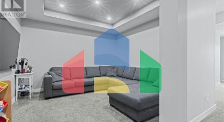 Residential - Single Family Home - Calgary, Canada - Canada