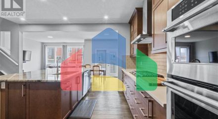 Residential - Single Family Home - Calgary, Canada - Canada