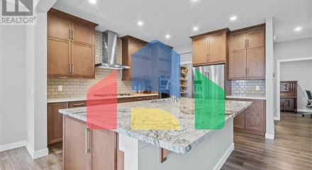 Residential - Single Family Home - Calgary, Canada - Canada