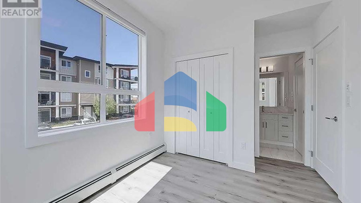 Residential - Condo/Apartment - Calgary, Canada - Canada