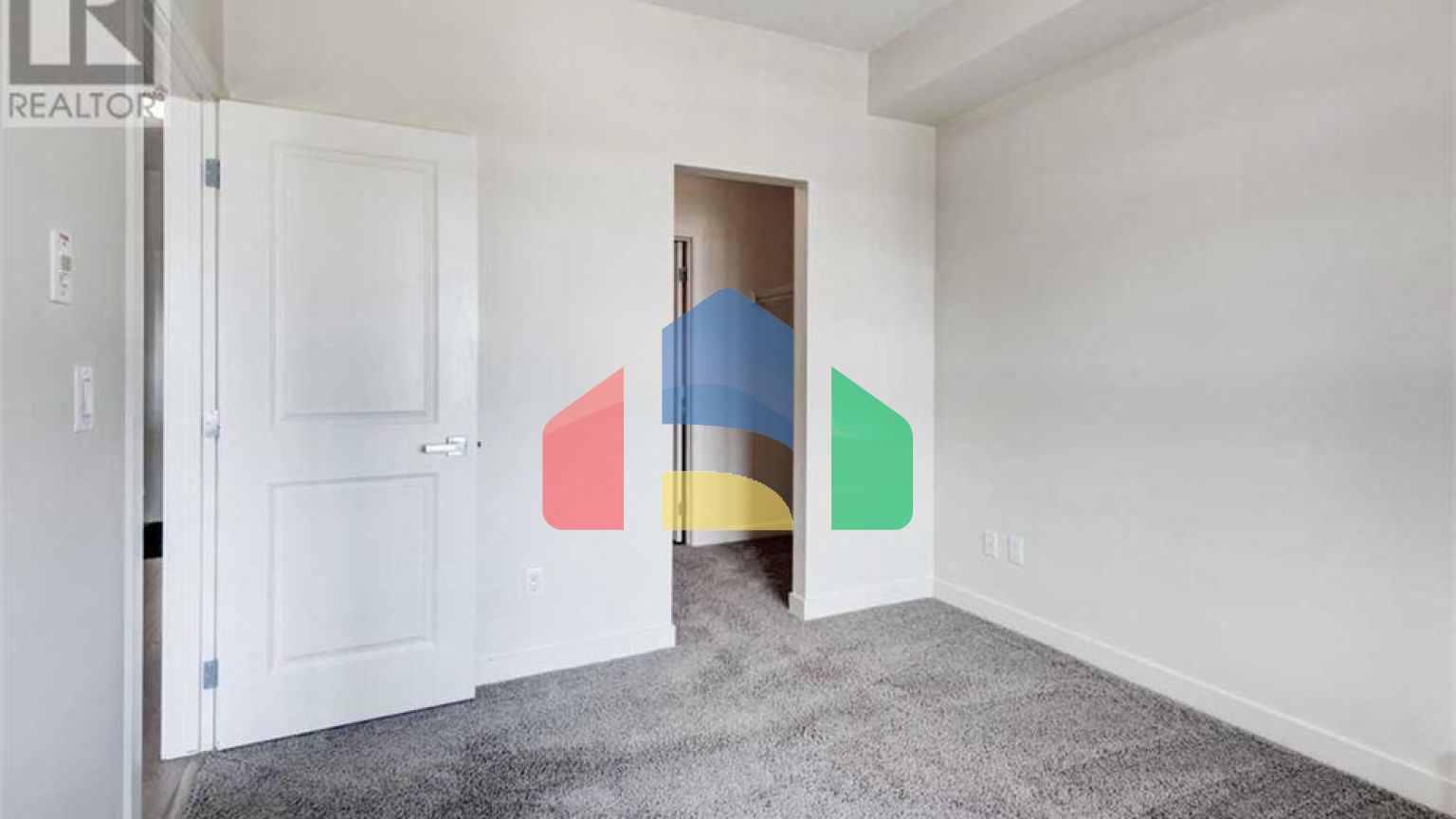 Residential - Condo/Apartment - Calgary, Canada - Canada