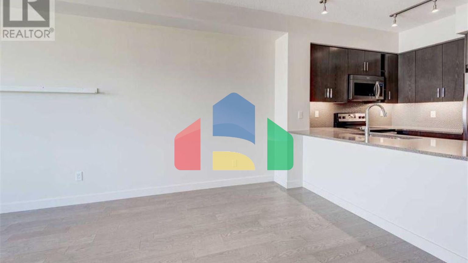 Residential - Condo/Apartment - Calgary, Canada - Canada