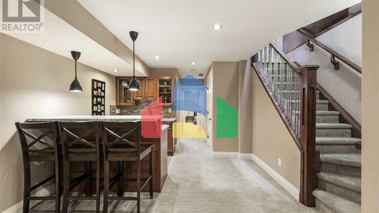 Residential - Single Family Home - Calgary, Canada - Canada