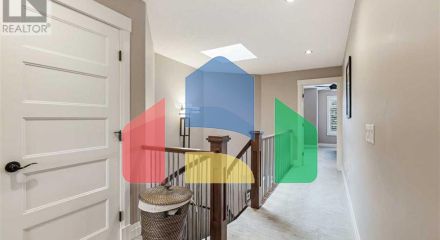 Residential - Single Family Home - Calgary, Canada - Canada