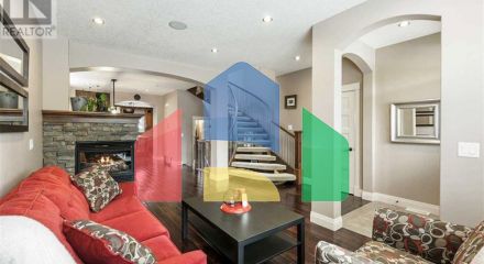 Residential - Single Family Home - Calgary, Canada - Canada