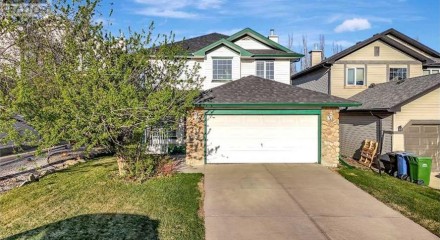 Residential - Single Family Home - Calgary, Canada - Canada