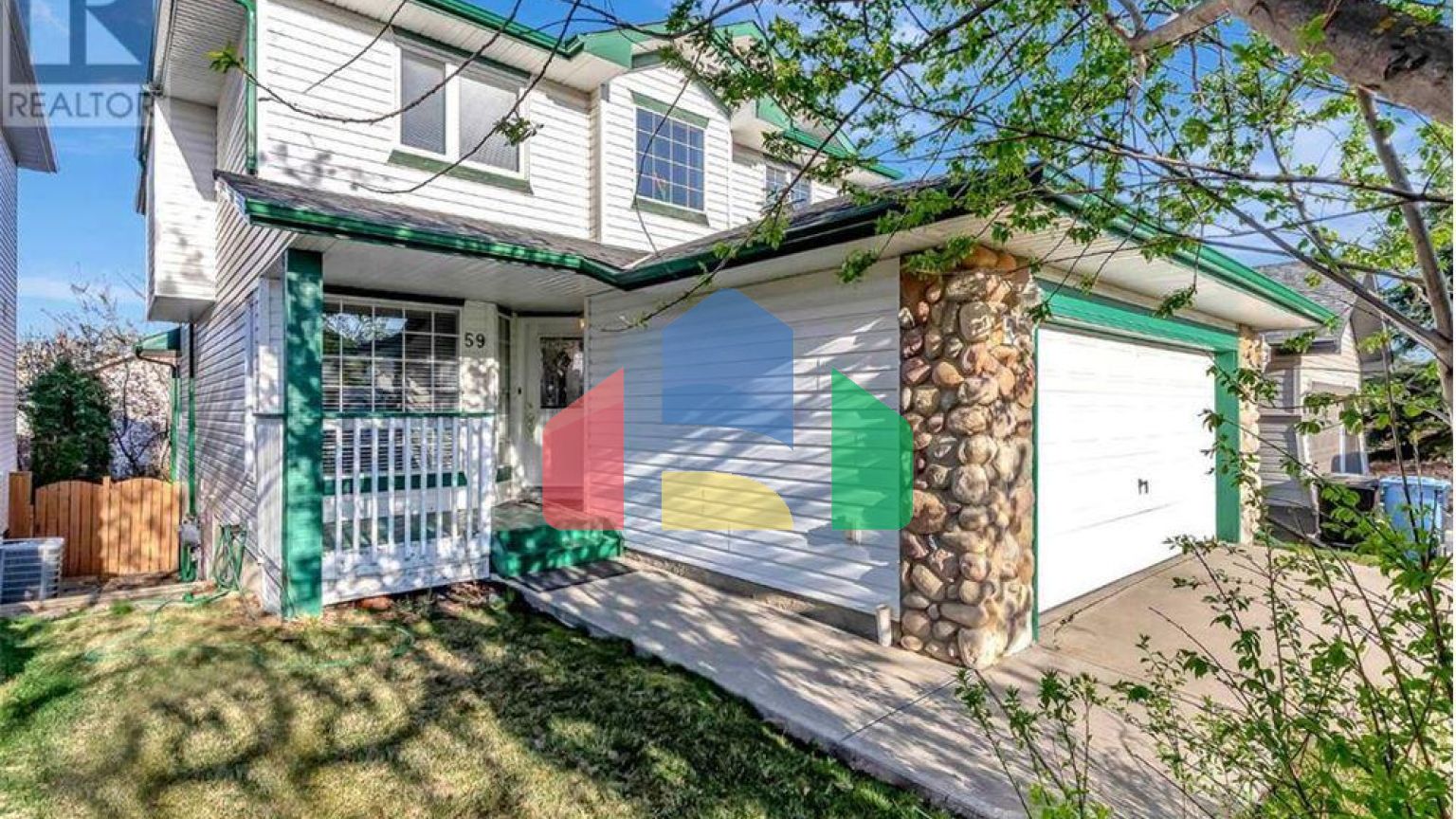 Residential - Single Family Home - Calgary, Canada - Canada