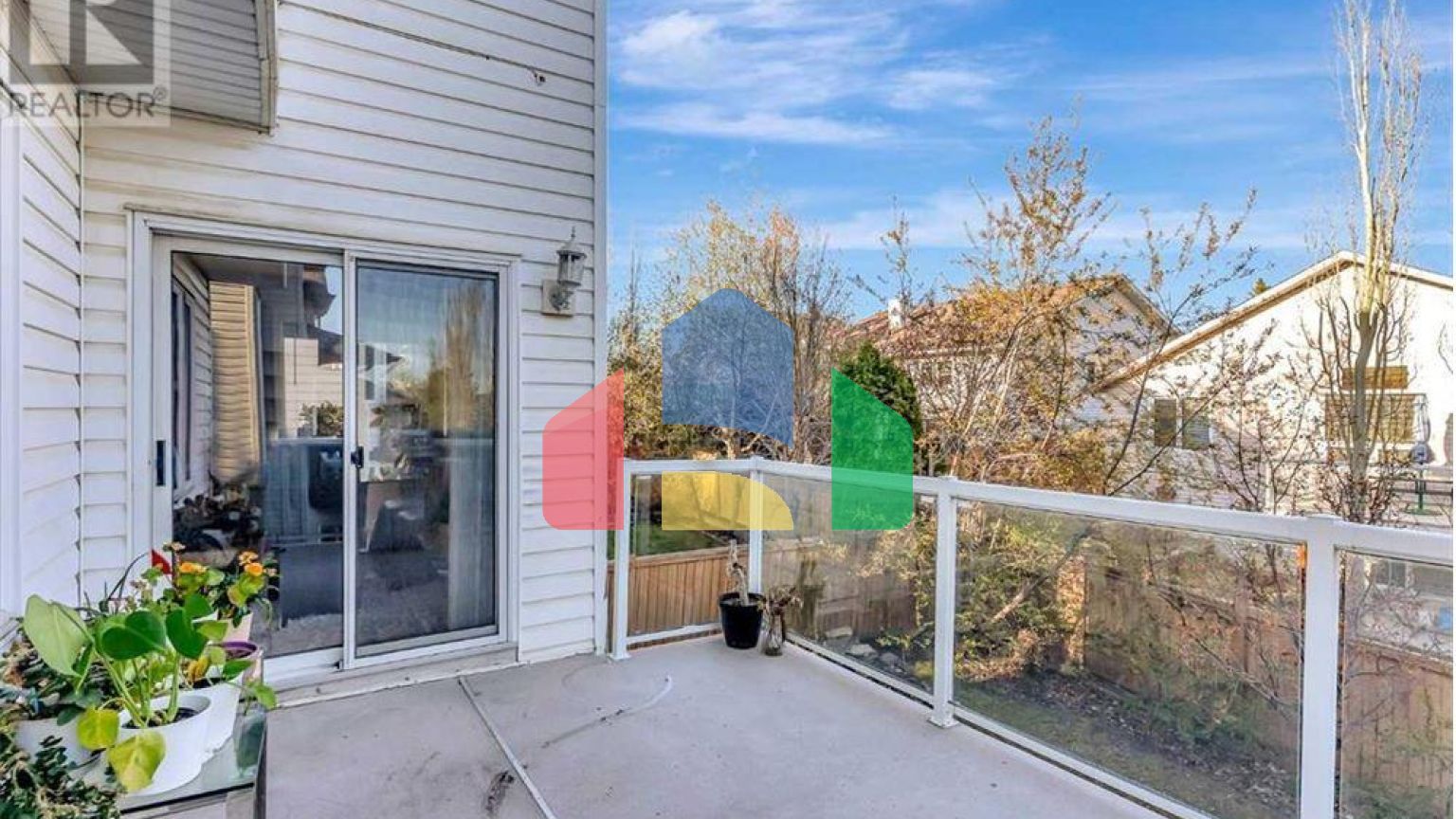 Residential - Single Family Home - Calgary, Canada - Canada