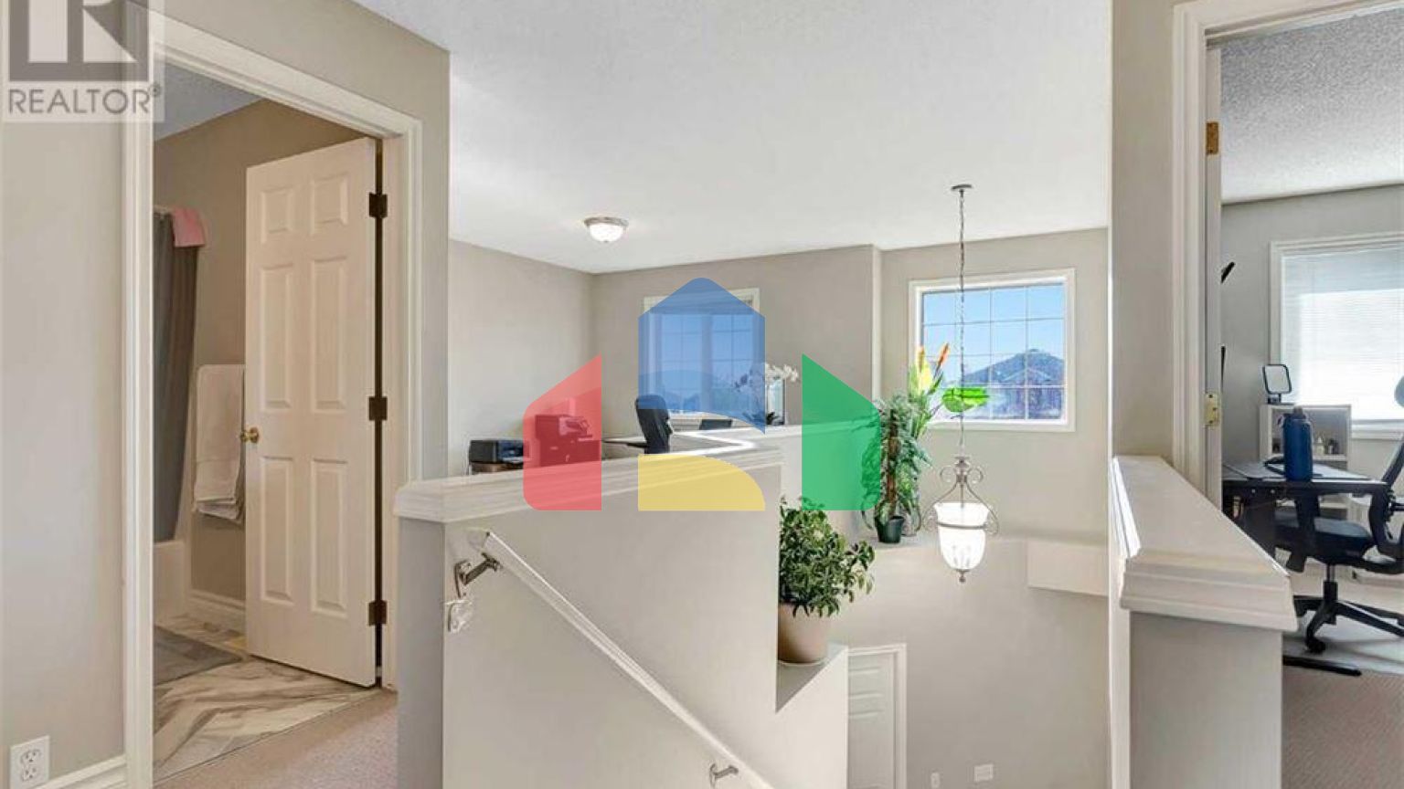 Residential - Single Family Home - Calgary, Canada - Canada